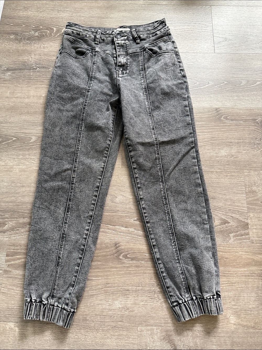 Madden girl jean jogger